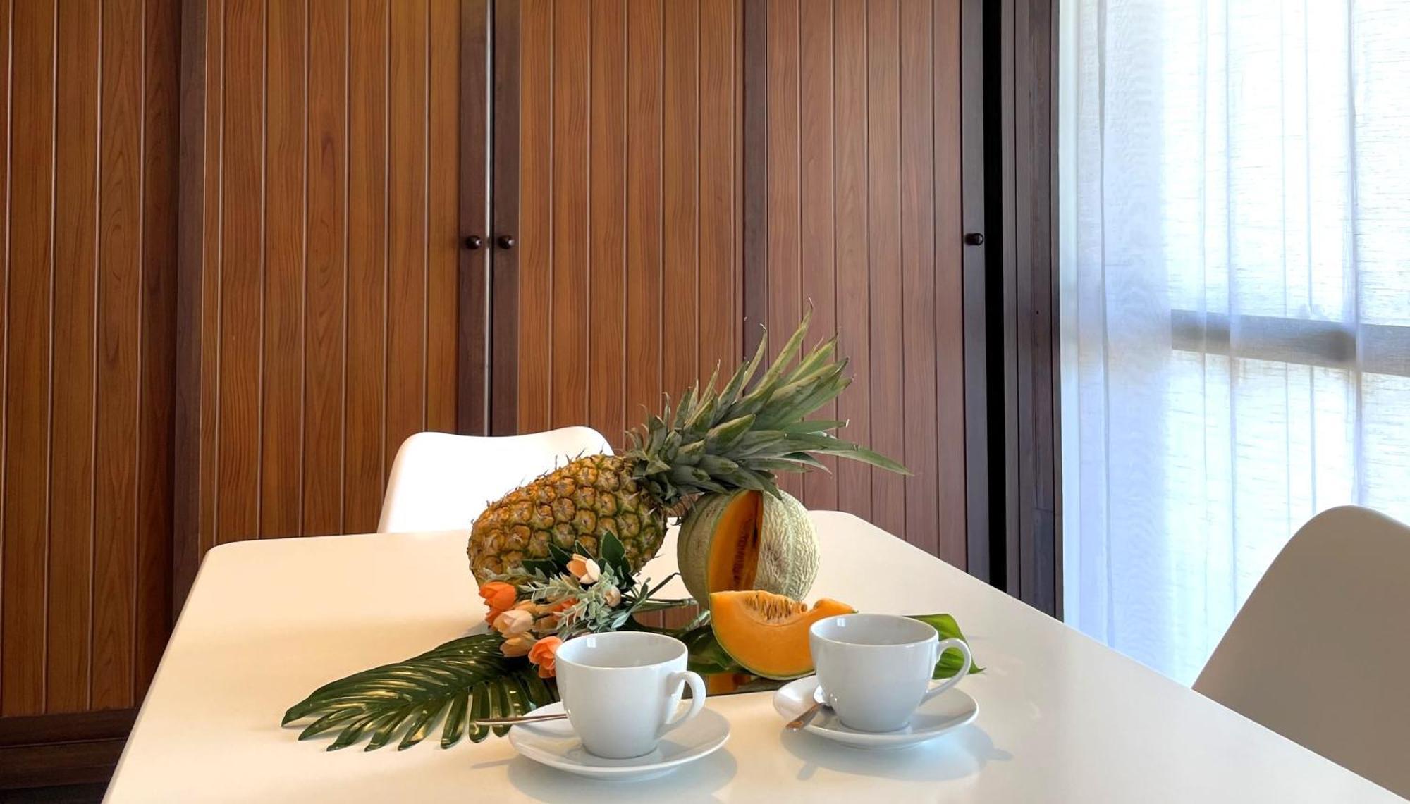 Mediterraneo 508. Fantastic Studio On The Beachfront With Sea Views. Марбелья Экстерьер фото